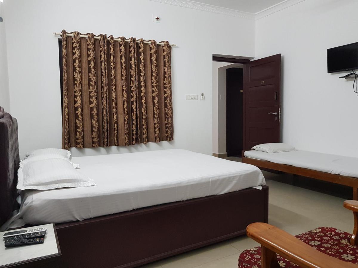 All Seasons Guest House Thiruvananthapuram Kültér fotó